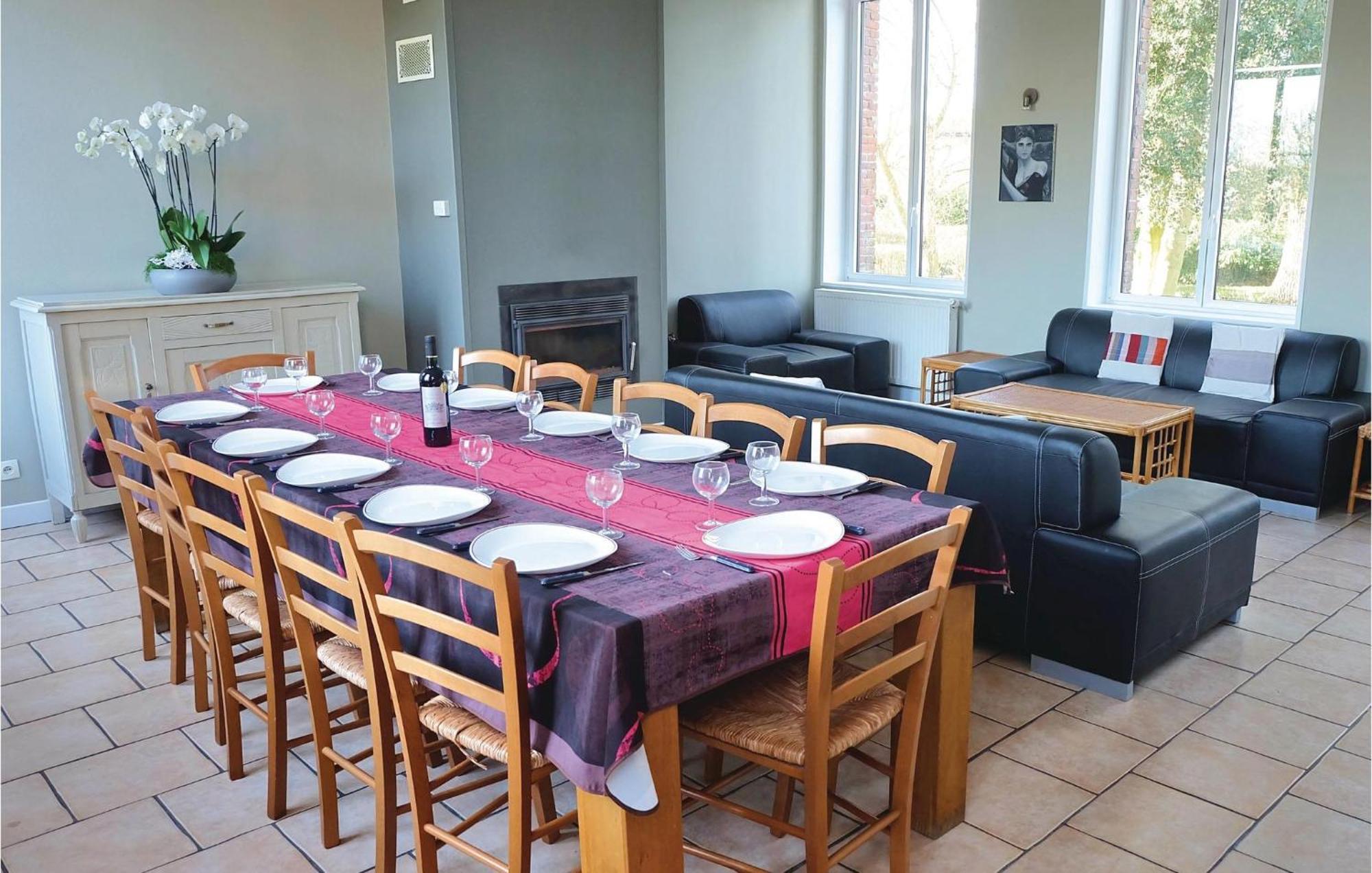 Pet Friendly Home In Quiestede With Kitchen Екстериор снимка